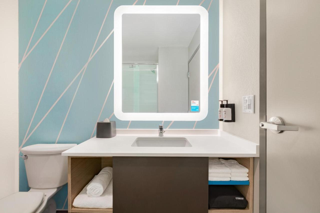 Avid Hotel - Toronto - Vaughan Southwest By Ihg מראה חיצוני תמונה